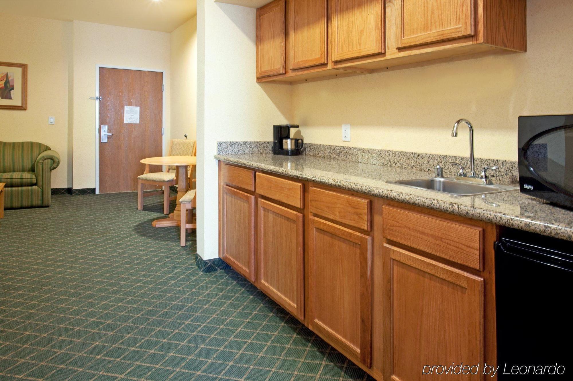 Holiday Inn Express Hotel And Suites Port Aransas/Beach Area By Ihg Phòng bức ảnh