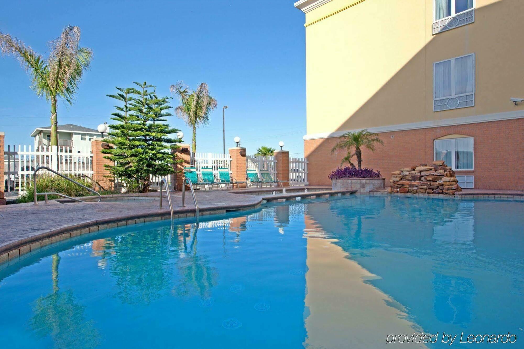 Holiday Inn Express Hotel And Suites Port Aransas/Beach Area By Ihg Ngoại thất bức ảnh